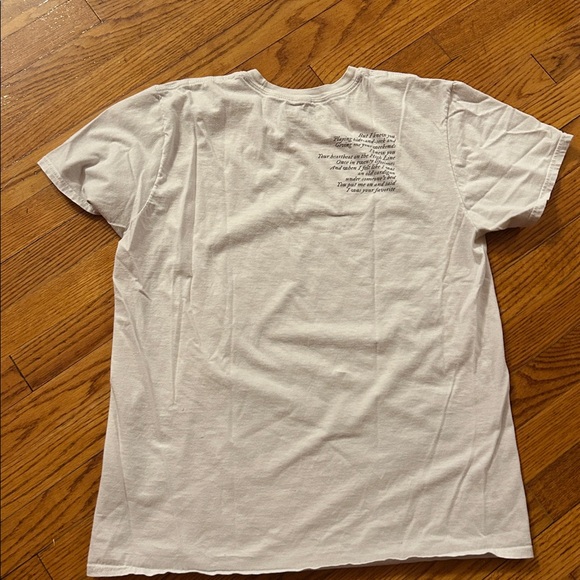 RARE Taylor Swift Folklore t-shirt size Large - Picture 2 of 7